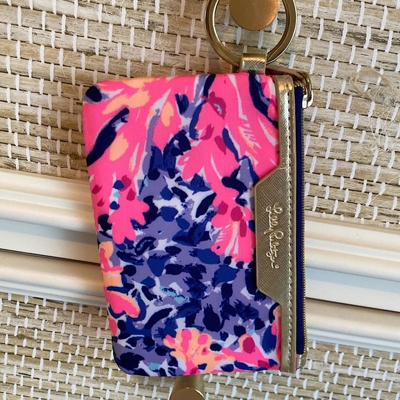 Lilly Pulitzer key/ID/ card purse - Picture 1 of 5